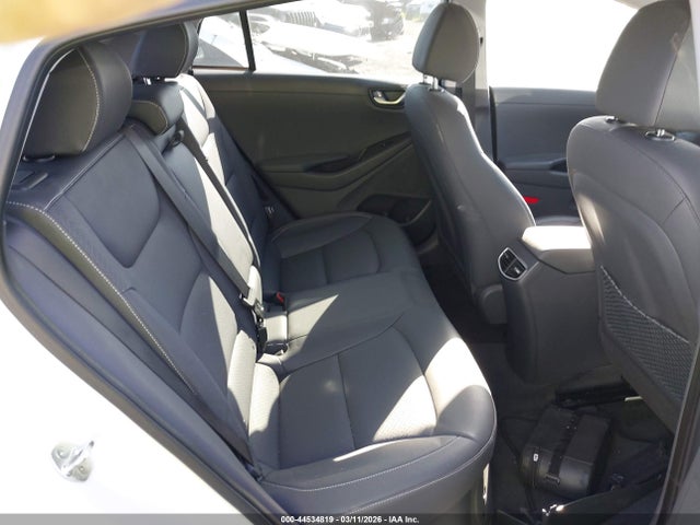 HYUNDAI IONIQ HYBRID LIMITED - 8