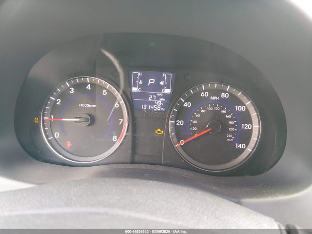 HYUNDAI ACCENT SE - 7