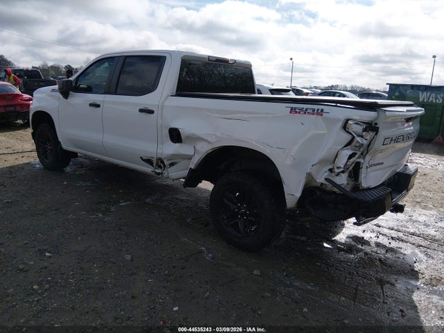 CHEVROLET SILVERADO 1500 - 3