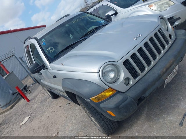 2007 JEEP LIBERTY SPORT