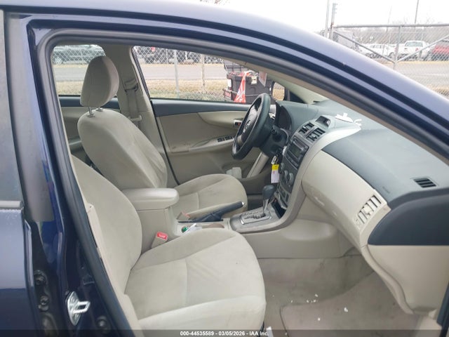 صورة 5 لـ 2012 Toyota COROLLA LE