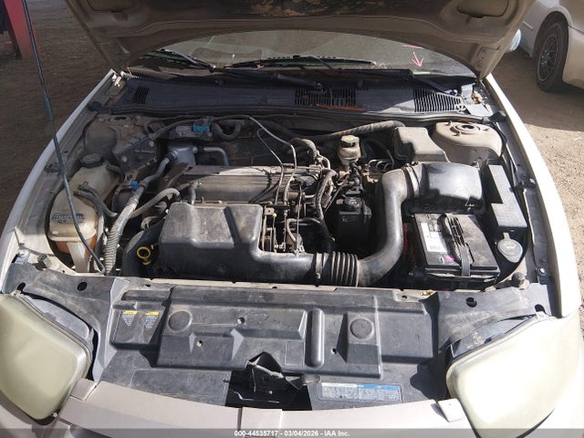 CHEVROLET CAVALIER LS - 10