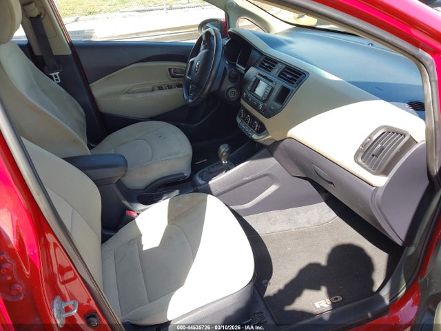 KIA RIO EX - 5