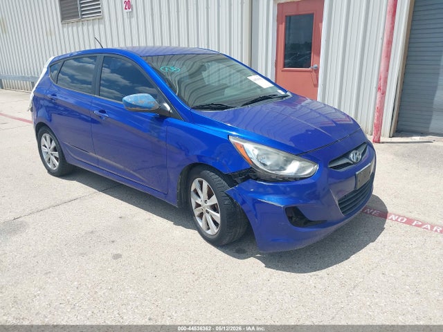 2012 HYUNDAI ACCENT SE