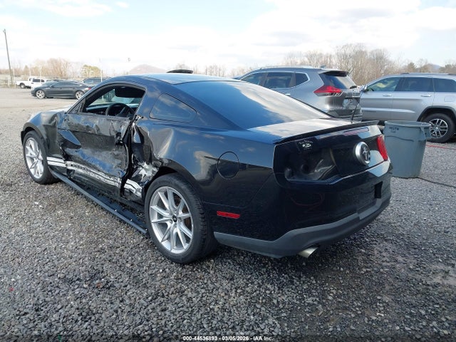 FORD MUSTANG V6 - 3