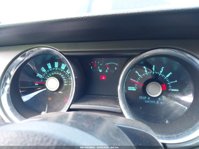 FORD MUSTANG V6 - 7