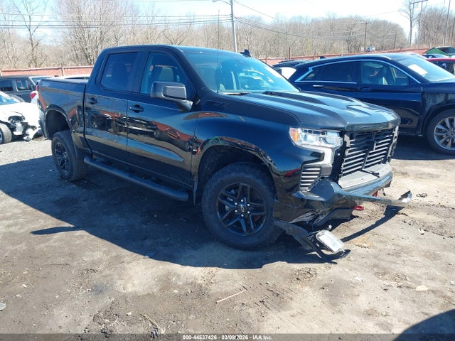 CHEVROLET SILVERADO 1500 4WD SHORT BED LT TRAIL BOSS - 1