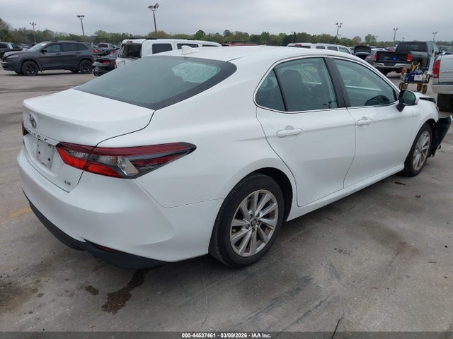 TOYOTA CAMRY - 4