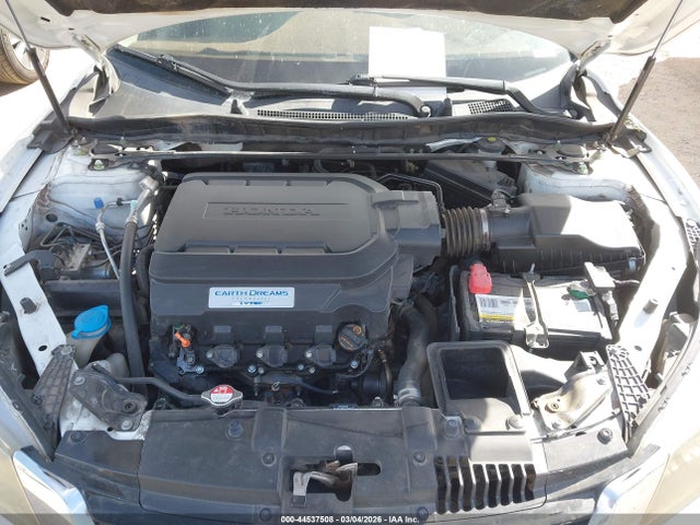 HONDA ACCORD TOURING - 10