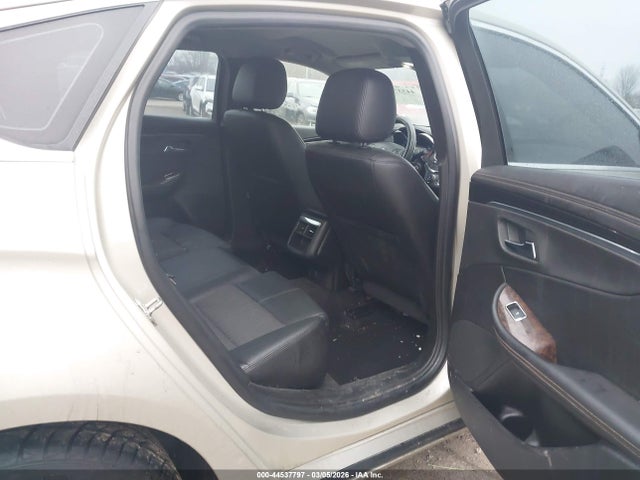 CHEVROLET IMPALA 2LT - 8