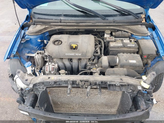 HYUNDAI ELANTRA SE - 10