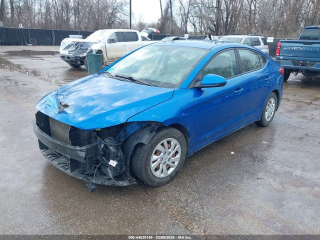 HYUNDAI ELANTRA SE - 2