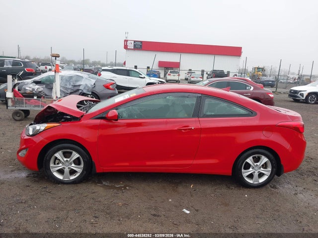 2013 Hyundai ELANTRA GS 缩略图 15