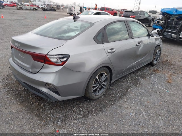 KIA FORTE LXS - 4