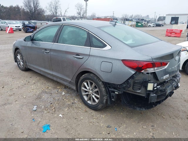 HYUNDAI SONATA SE - 3