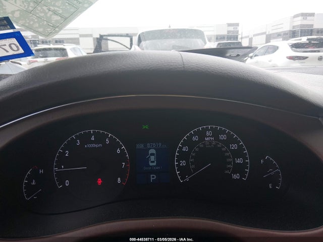 HYUNDAI GENESIS 4.6 - 7