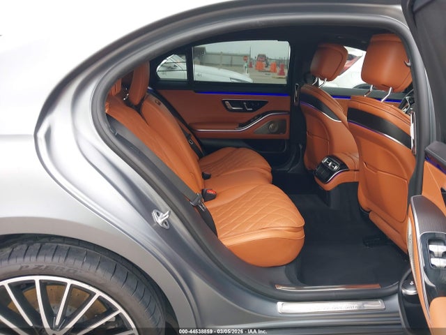 MERCEDES-BENZ S-CLASS - 8