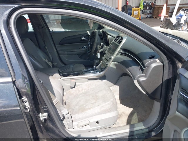 CHEVROLET MALIBU 1LS - 5