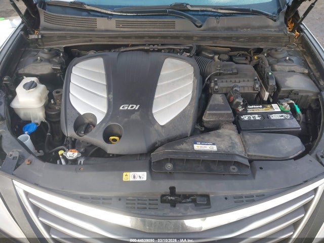 HYUNDAI AZERA LIMITED - 10