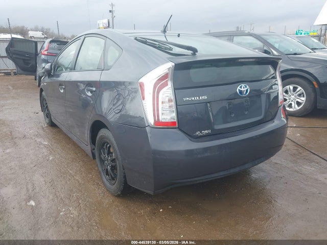 TOYOTA PRIUS - 3