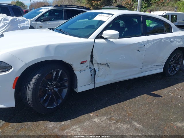 صورة 6 لـ 2020 Dodge CHARGER SCAT PACK RWD