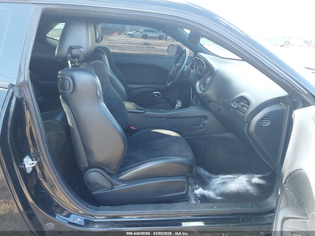 DODGE CHALLENGER - 5