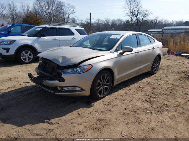 FORD FUSION SE - 2