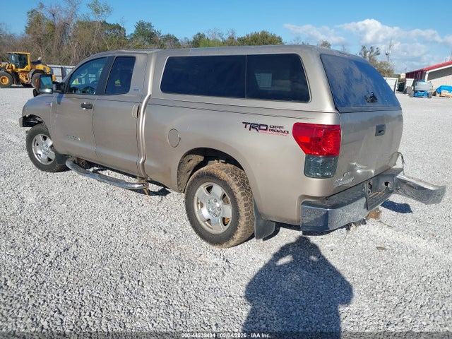 TOYOTA TUNDRA - 3