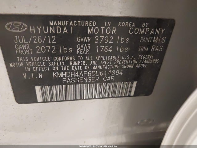 2013 Hyundai ELANTRA LIMITED 照片 9