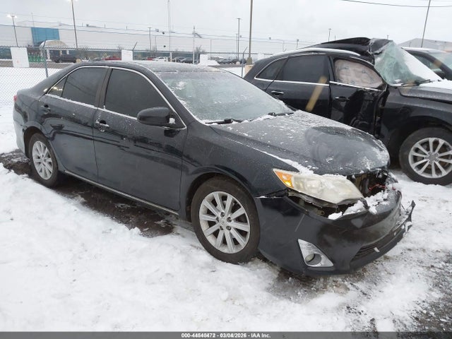 2012 TOYOTA CAMRY XLE