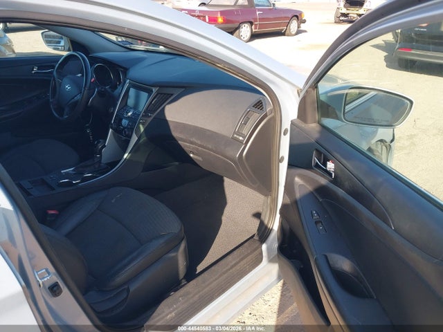 HYUNDAI SONATA SE - 5