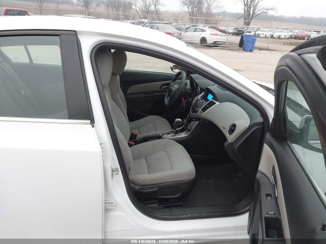 CHEVROLET CRUZE 1LT AUTO - 5