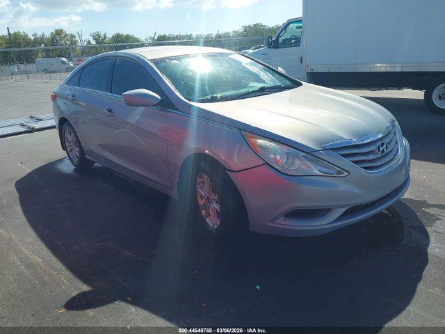 HYUNDAI SONATA GLS - 1