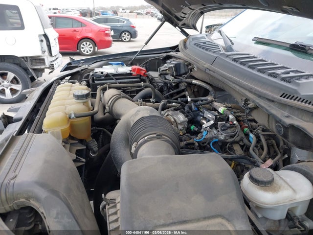 FORD F-150 XLT - 10
