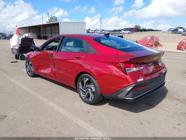 HYUNDAI ELANTRA SEL SPORT - 3