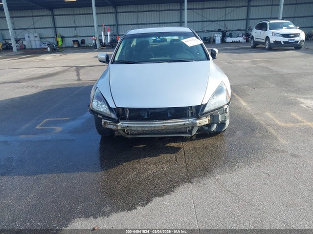 HONDA ACCORD 2.4 LX - 6