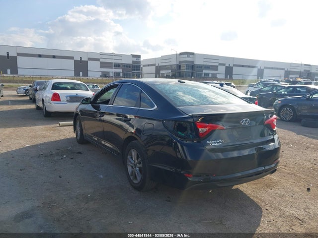 HYUNDAI SONATA SE - 3