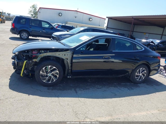 HYUNDAI SONATA BLUE - 6