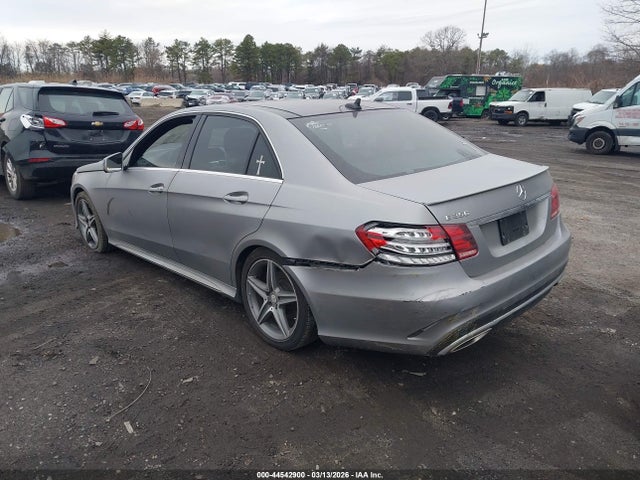 MERCEDES-BENZ E-CLASS - 3