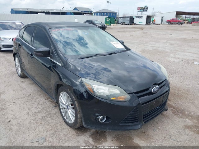 FORD FOCUS TITANIUM - 1