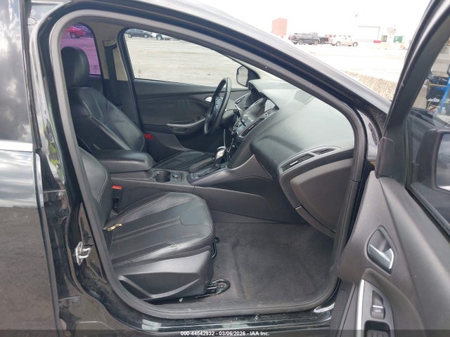 FORD FOCUS TITANIUM - 5