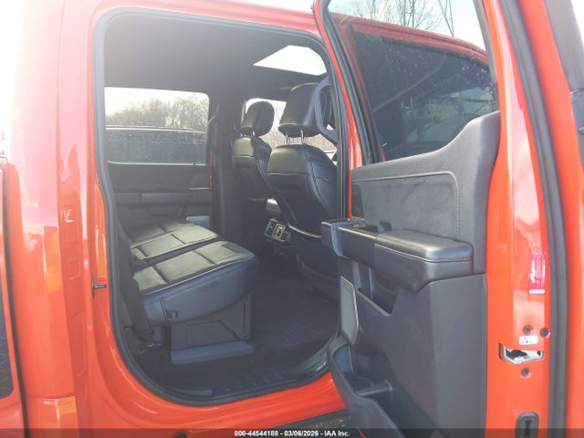 FORD F-150 RAPTOR - 8