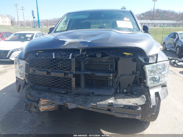 2018 RAM 1500 EXPRESS 4X4 6'4 BOX 6