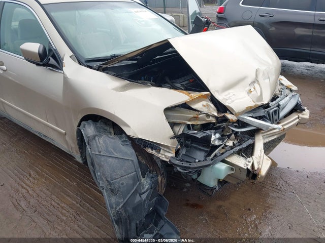 HONDA ACCORD 2.4 LX - 6