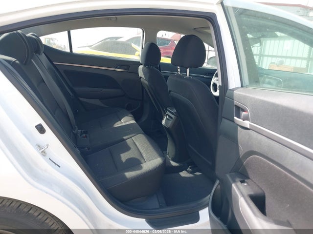 HYUNDAI ELANTRA SEL - 8