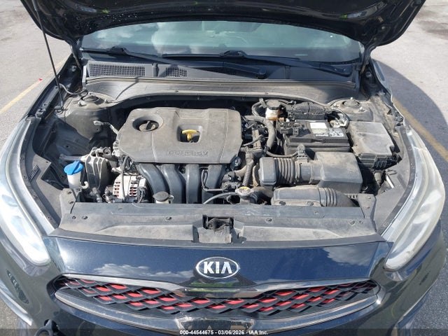 KIA FORTE GT-LINE - 10
