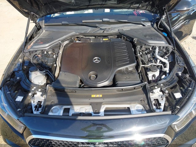 MERCEDES-BENZ E-CLASS - 10