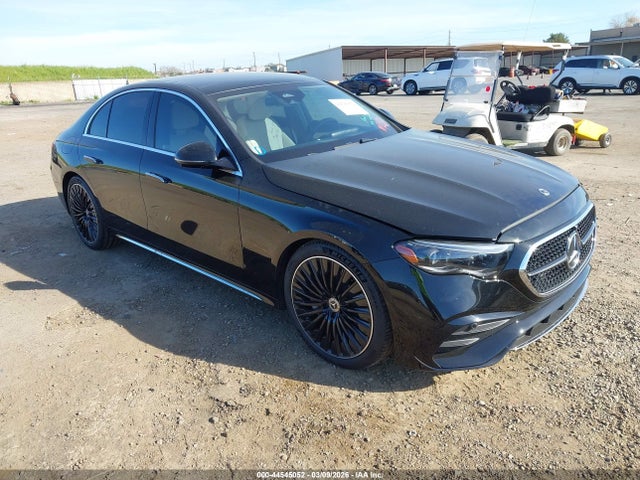 MERCEDES-BENZ E-CLASS - 1