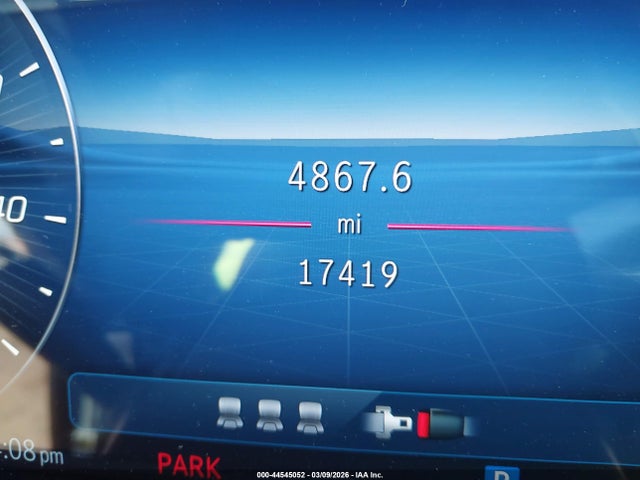 MERCEDES-BENZ E-CLASS - 7