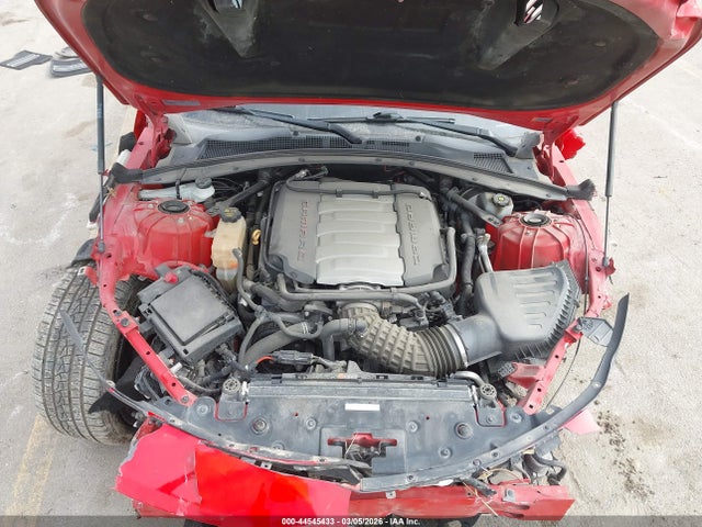 2017 Chevrolet Camaro, VIN: 1G1FE1R74H0135066